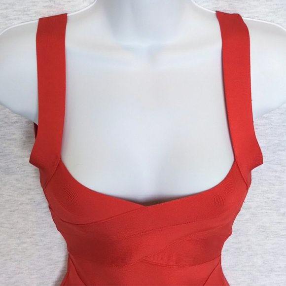 NWT House of CB Jennifer Cross Back Bandage Dress - Picture 4 of 8